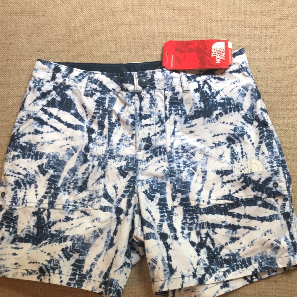 The North Face G Amphibious Large 14/16 NWT